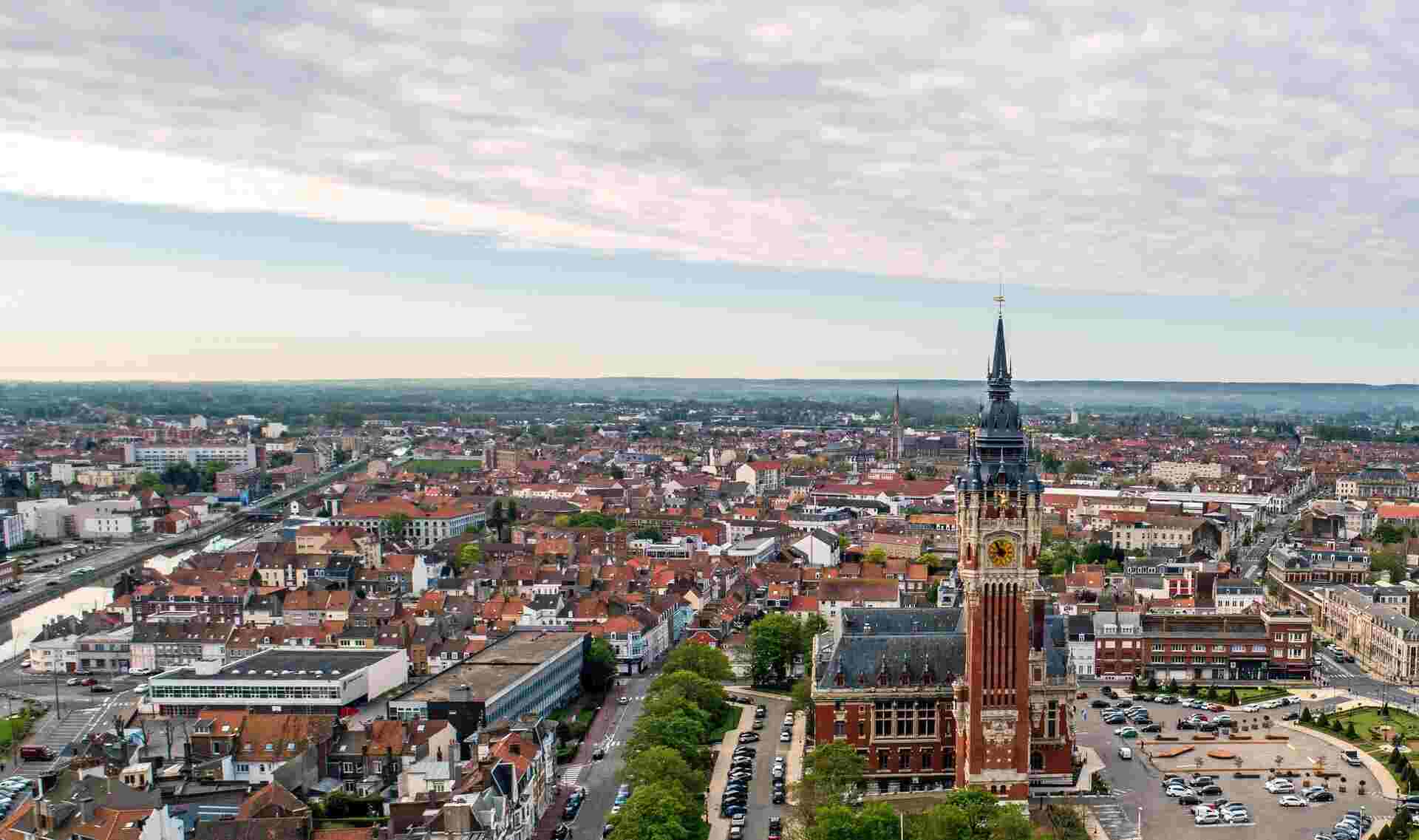 Découvrez les trésors cachés de Calais : 5 attractions incontournables à proximité du Breeze Hôtel pour un séjour inoubliable.